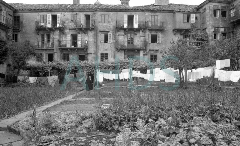 San Benito Santiago de Compostela. San Paio de Antealtares